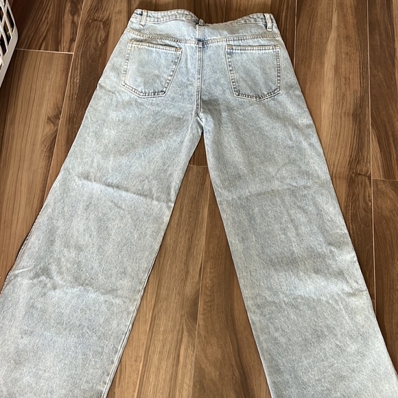 Zipper Jean! Light denim zipper on each side ! - Picture 3 of 3